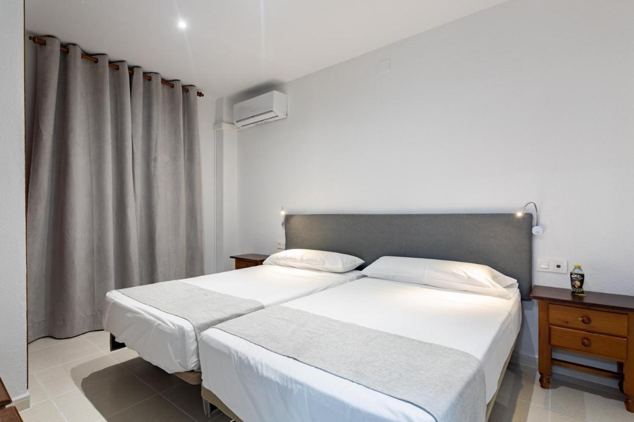 Hostal La Costa Эль-Эхидо Экстерьер фото